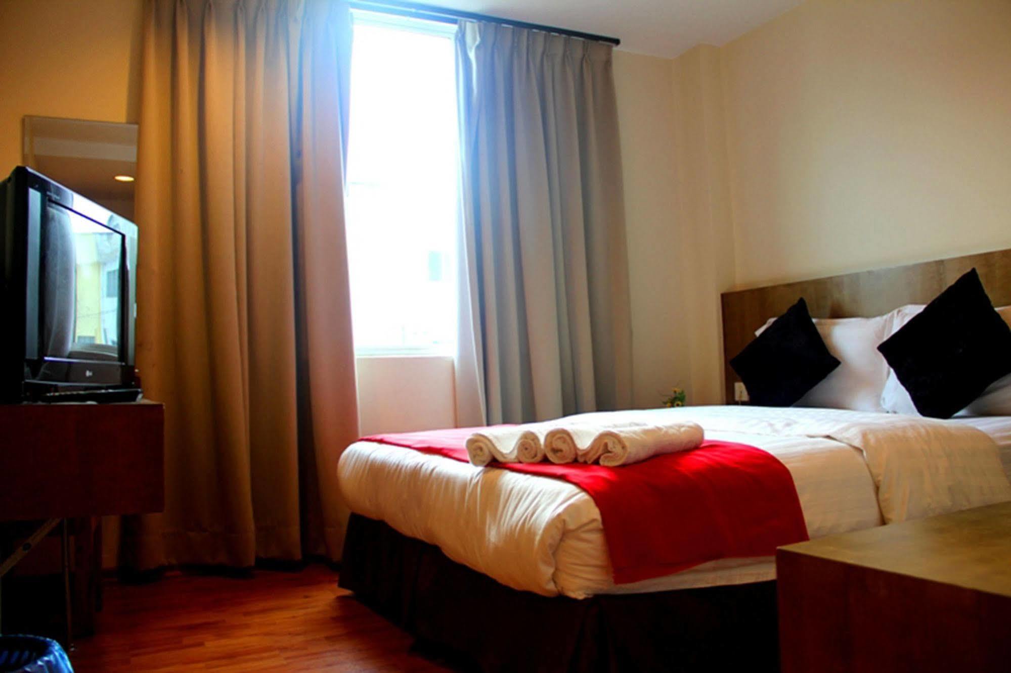 906 Hotel Melaka Raya Экстерьер фото
